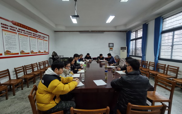 1614582370913024586.jpg 222.jpg